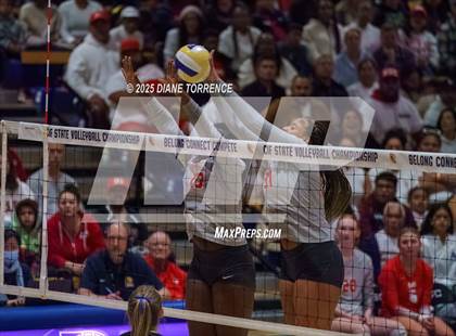 Thumbnail 1 in Rocklin vs Mater Dei (CIF State Open Division Final) photogallery.