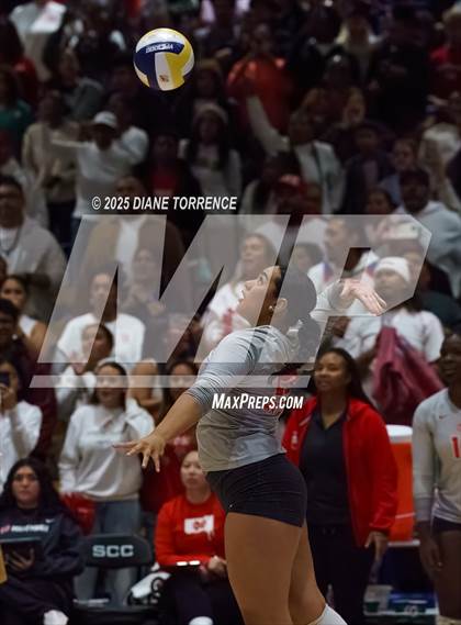 Thumbnail 1 in Rocklin vs Mater Dei (CIF State Open Division Final) photogallery.