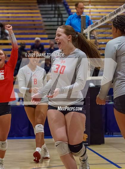 Thumbnail 3 in Rocklin vs Mater Dei (CIF State Open Division Final) photogallery.