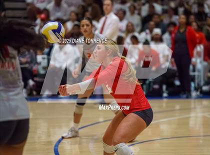 Thumbnail 1 in Rocklin vs Mater Dei (CIF State Open Division Final) photogallery.