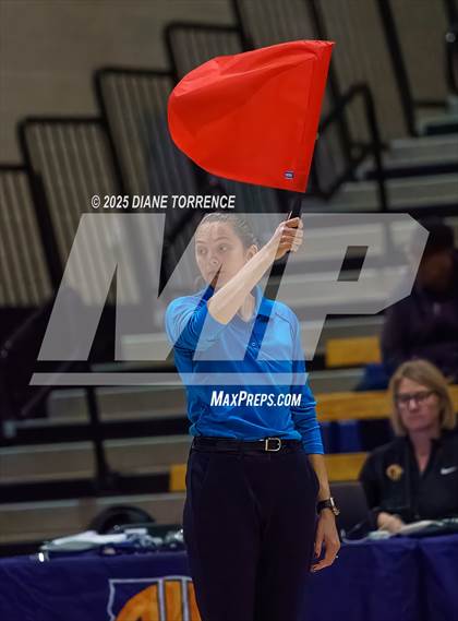 Thumbnail 2 in Rocklin vs Mater Dei (CIF State Open Division Final) photogallery.