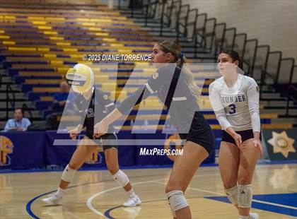 Thumbnail 2 in Rocklin vs Mater Dei (CIF State Open Division Final) photogallery.