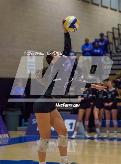 Thumbnail 2 in Rocklin vs Mater Dei (CIF State Open Division Final) photogallery.