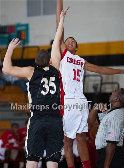 Thumbnail 1 in Pasadena Memorial vs Crosby (McDonald's Texas Invitational) photogallery.