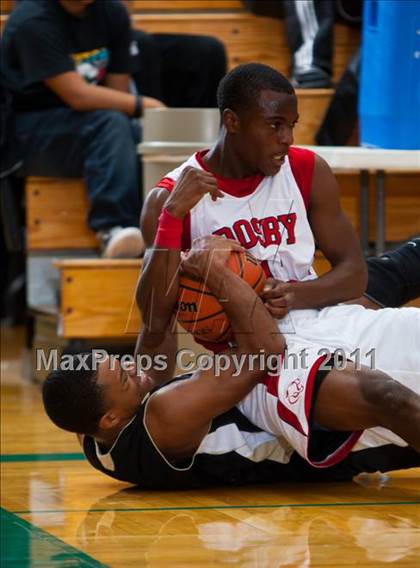 Thumbnail 2 in Pasadena Memorial vs Crosby (McDonald's Texas Invitational) photogallery.