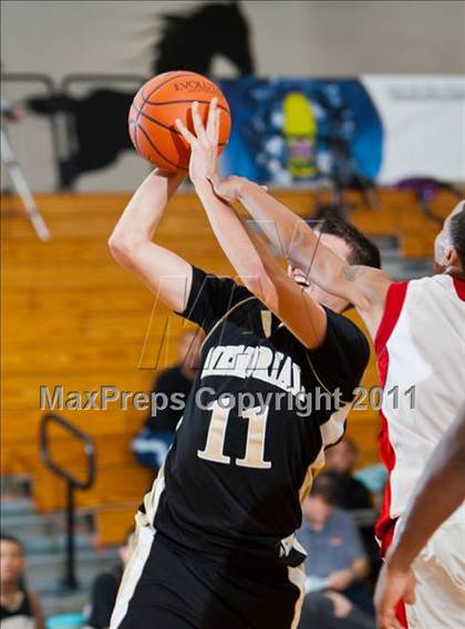Thumbnail 1 in Pasadena Memorial vs Crosby (McDonald's Texas Invitational) photogallery.