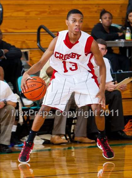 Thumbnail 2 in Pasadena Memorial vs Crosby (McDonald's Texas Invitational) photogallery.