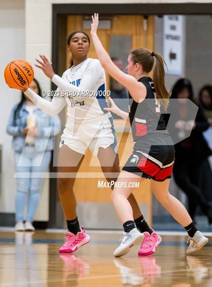 Thumbnail 3 in Central Davidson @ Oak Grove photogallery.