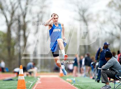 Thumbnail 3 in Coaches Invitational (Boys) photogallery.