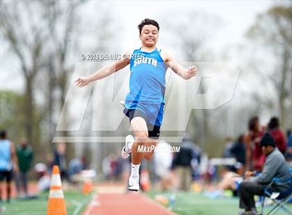 Thumbnail 2 in Coaches Invitational (Boys) photogallery.