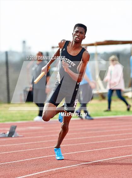 Thumbnail 3 in Coaches Invitational (Boys) photogallery.