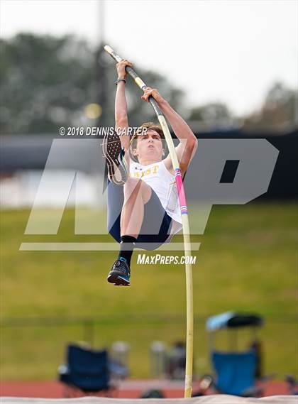 Thumbnail 1 in Coaches Invitational (Boys) photogallery.
