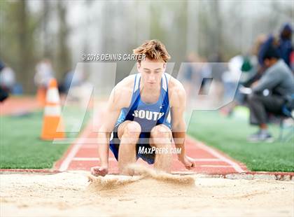 Thumbnail 2 in Coaches Invitational (Boys) photogallery.