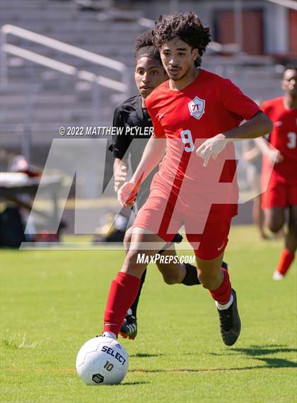 Thumbnail 2 in Seventy-First vs South View (Be Nice to Your Heart Jamboree) photogallery.