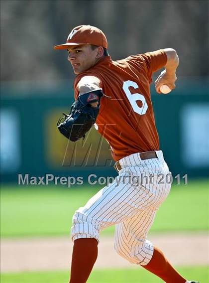 Thumbnail 3 in Seguin [Juan] vs. WT White (Robert Dulin Memorial) photogallery.