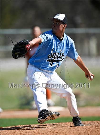 Thumbnail 1 in Seguin [Juan] vs. WT White (Robert Dulin Memorial) photogallery.