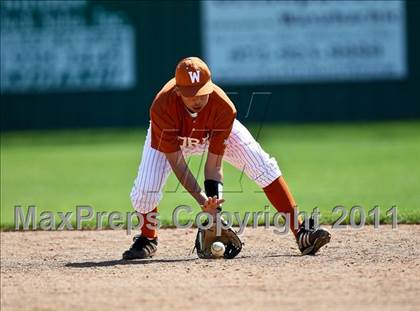Thumbnail 1 in Seguin [Juan] vs. WT White (Robert Dulin Memorial) photogallery.