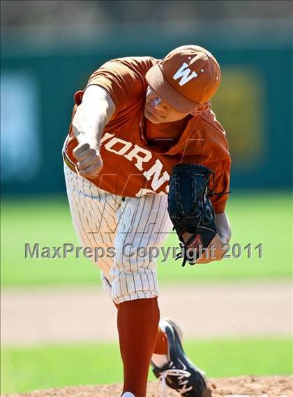 Thumbnail 3 in Seguin [Juan] vs. WT White (Robert Dulin Memorial) photogallery.