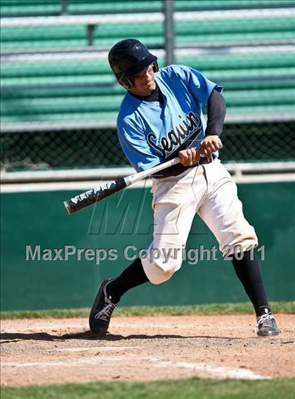 Thumbnail 1 in Seguin [Juan] vs. WT White (Robert Dulin Memorial) photogallery.