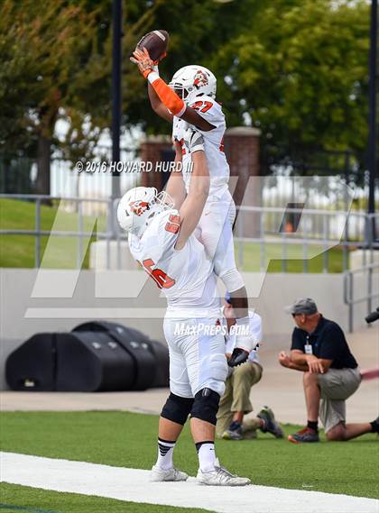 Thumbnail 1 in Aledo @ V.R. Eaton photogallery.