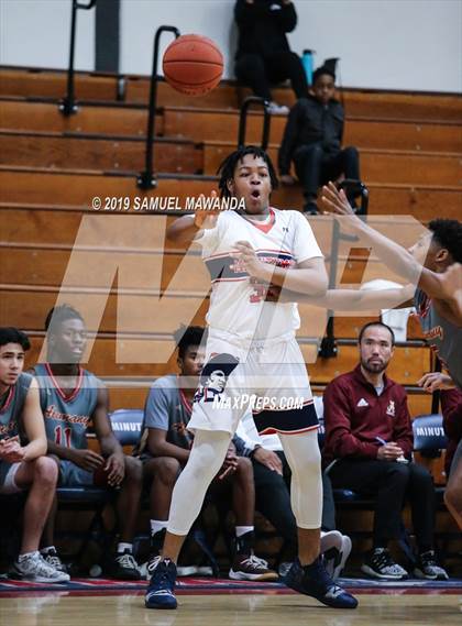 Thumbnail 2 in Alemany vs  Maranatha (Rose City Roundball Classic) photogallery.