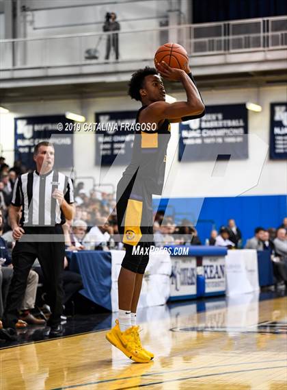 Thumbnail 1 in Ranney vs Montverde Academy (Metro Classic) photogallery.