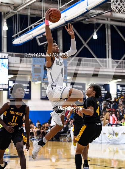 Thumbnail 1 in Ranney vs Montverde Academy (Metro Classic) photogallery.