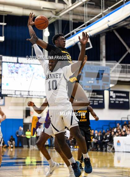 Thumbnail 1 in Ranney vs Montverde Academy (Metro Classic) photogallery.
