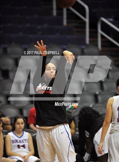 Thumbnail 3 in Moon Valley vs Peoria (Hoopin It Up At The Arena) photogallery.