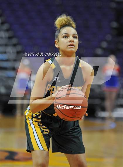 Thumbnail 3 in Moon Valley vs Peoria (Hoopin It Up At The Arena) photogallery.
