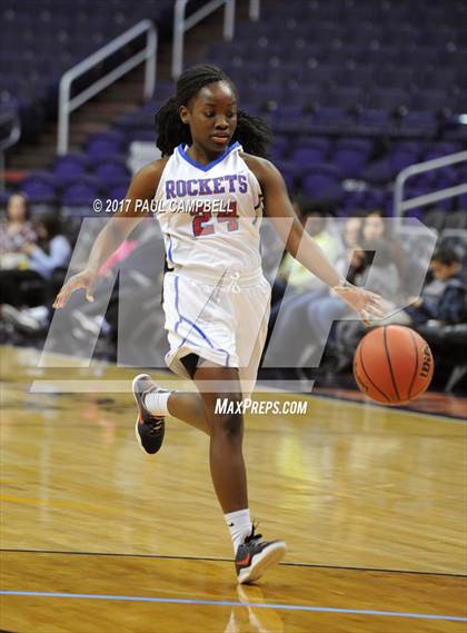 Thumbnail 3 in Moon Valley vs Peoria (Hoopin It Up At The Arena) photogallery.