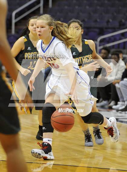 Thumbnail 1 in Moon Valley vs Peoria (Hoopin It Up At The Arena) photogallery.