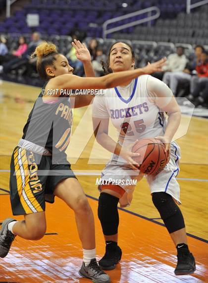 Thumbnail 1 in Moon Valley vs Peoria (Hoopin It Up At The Arena) photogallery.