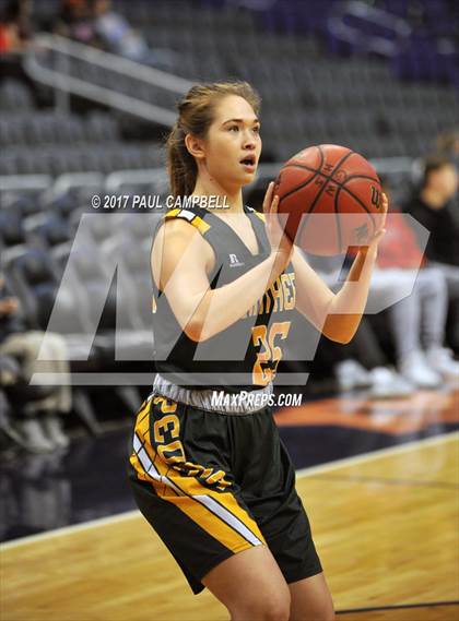 Thumbnail 2 in Moon Valley vs Peoria (Hoopin It Up At The Arena) photogallery.