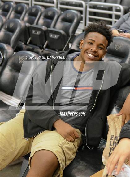 Thumbnail 1 in Moon Valley vs Peoria (Hoopin It Up At The Arena) photogallery.