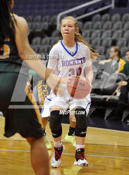 Thumbnail 3 in Moon Valley vs Peoria (Hoopin It Up At The Arena) photogallery.