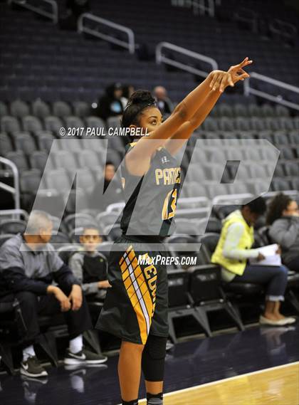 Thumbnail 2 in Moon Valley vs Peoria (Hoopin It Up At The Arena) photogallery.