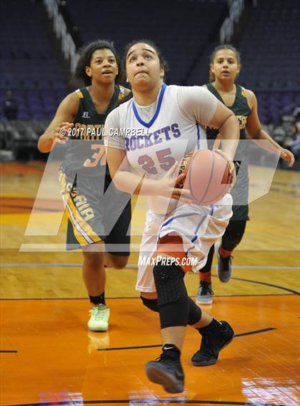 Thumbnail 2 in Moon Valley vs Peoria (Hoopin It Up At The Arena) photogallery.