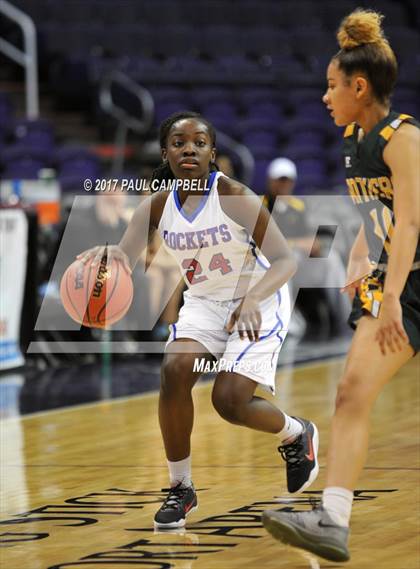 Thumbnail 1 in Moon Valley vs Peoria (Hoopin It Up At The Arena) photogallery.