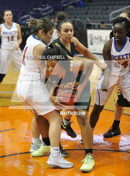 Thumbnail 2 in Moon Valley vs Peoria (Hoopin It Up At The Arena) photogallery.