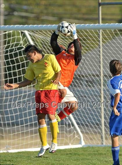 Thumbnail 3 in Highlands @ Encina Prep photogallery.