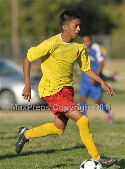 Thumbnail 1 in Highlands @ Encina Prep photogallery.