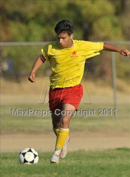 Thumbnail 2 in Highlands @ Encina Prep photogallery.