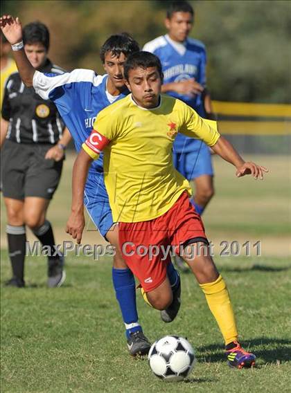 Thumbnail 1 in Highlands @ Encina Prep photogallery.