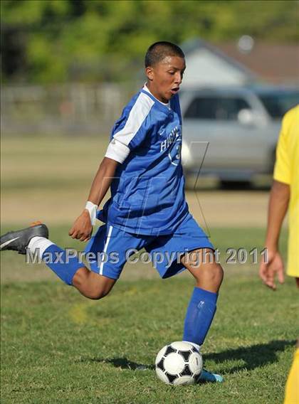Thumbnail 1 in Highlands @ Encina Prep photogallery.