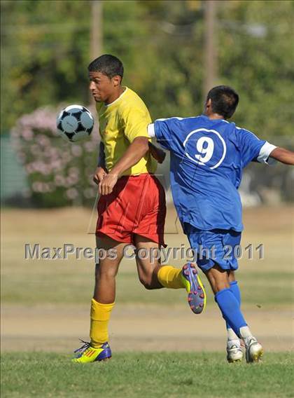 Thumbnail 1 in Highlands @ Encina Prep photogallery.
