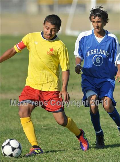 Thumbnail 3 in Highlands @ Encina Prep photogallery.