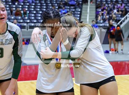 Thumbnail 1 in Grand Oaks vs. Prosper (UIL 6A Volleyball Semifinal Medal Ceremony) photogallery.