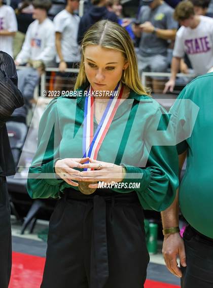Thumbnail 1 in Grand Oaks vs. Prosper (UIL 6A Volleyball Semifinal Medal Ceremony) photogallery.