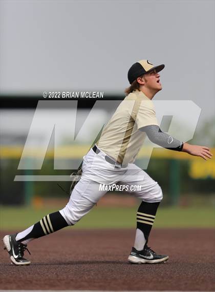 Thumbnail 1 in Burleson vs Cleburne (Johnson County Bash) photogallery.